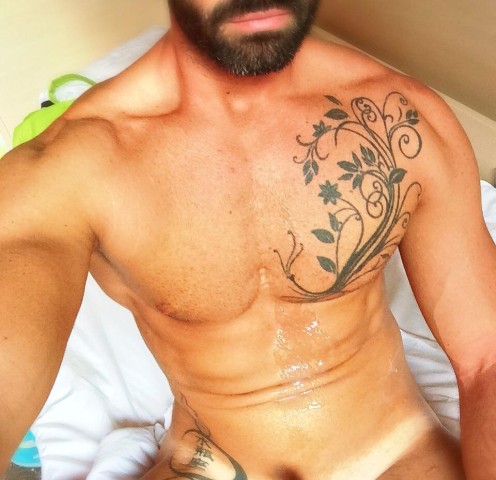 Dani Robles Selfie 003