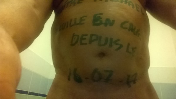 42 - Bureau. - D  - -.-