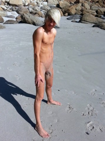 uncut-nude-beach-boy