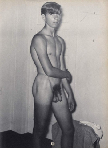 tumblr o7rgzmP3qY1vtjulso1 400