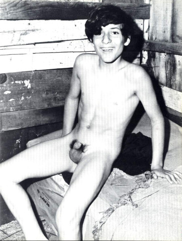 tumblr o7yndtVML91vtjulso3 1280