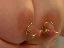 Aiguilles dans les seins1 (181)