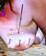 Aiguilles dans les seins1 (4)