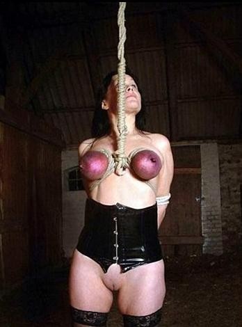 Jeu de seins (62)