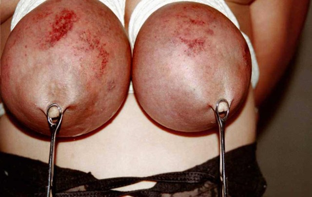 Jeu de seins2 (87)