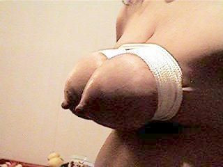 Jeu de seins4 (12)
