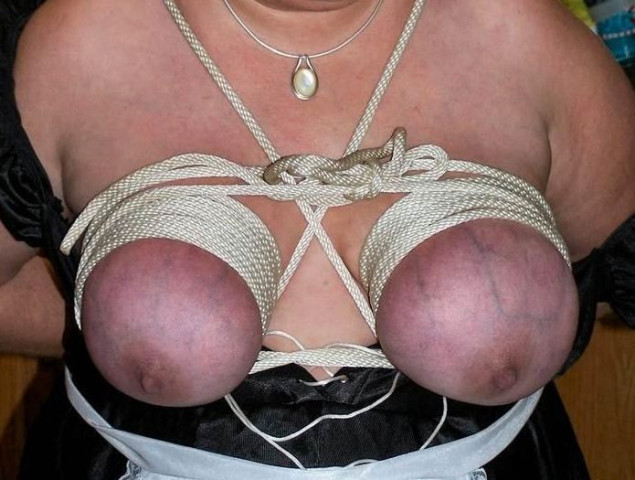 Jeu de seins4 (33)