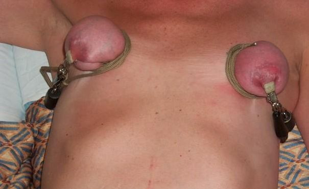 Jeu de seins4 (50)
