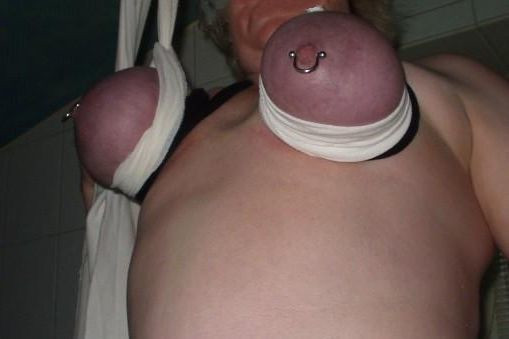 Travail des seins5 (355)
