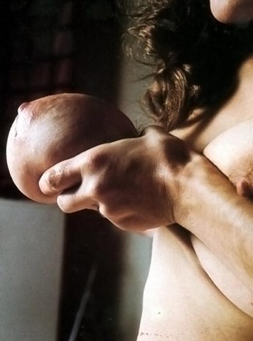 Travail des seins7 (165)