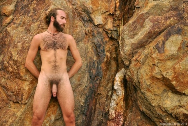nakedhippy.tumblr.com_cliff.jpg