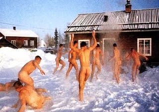 nude-entre-deux-seances-de-sauna.jpg