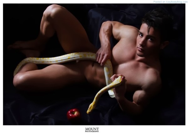 Slithering-Sexiness-With-Anthony-At-Mount-Photography-2.jpg