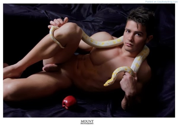 Slithering-Sexiness-With-Anthony-At-Mount-Photography-3.jpg