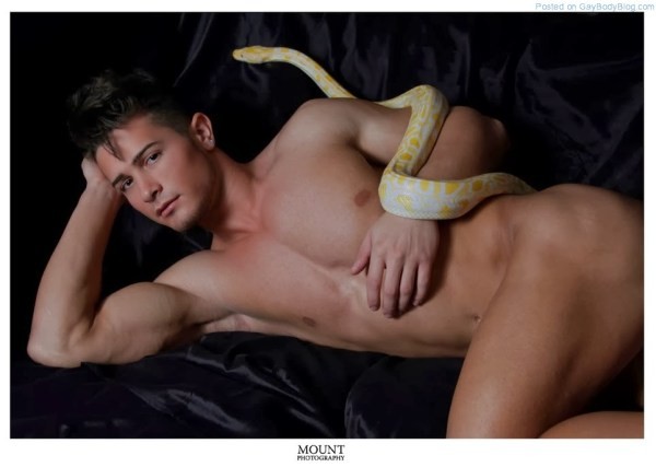 Slithering-Sexiness-With-Anthony-At-Mount-Photography-5.jpg