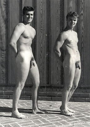 Nudists_male_physics_17.jpg