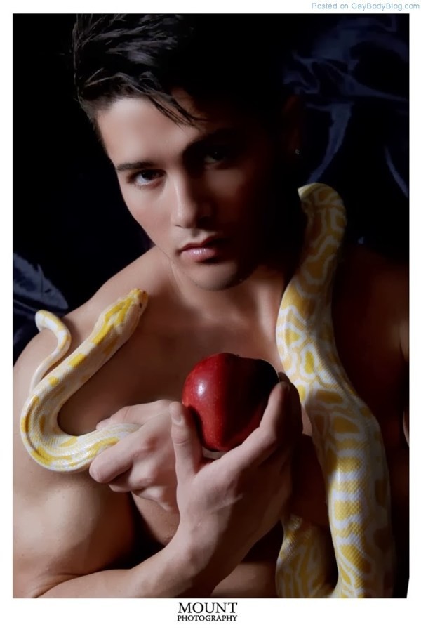 Slithering-Sexiness-With-Anthony-At-Mount-Photography-1.jpg