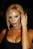 victoria-beckham-fun-robert-big-copie-1.jpg