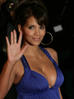 halleberry-oct-preg-3-big.jpg